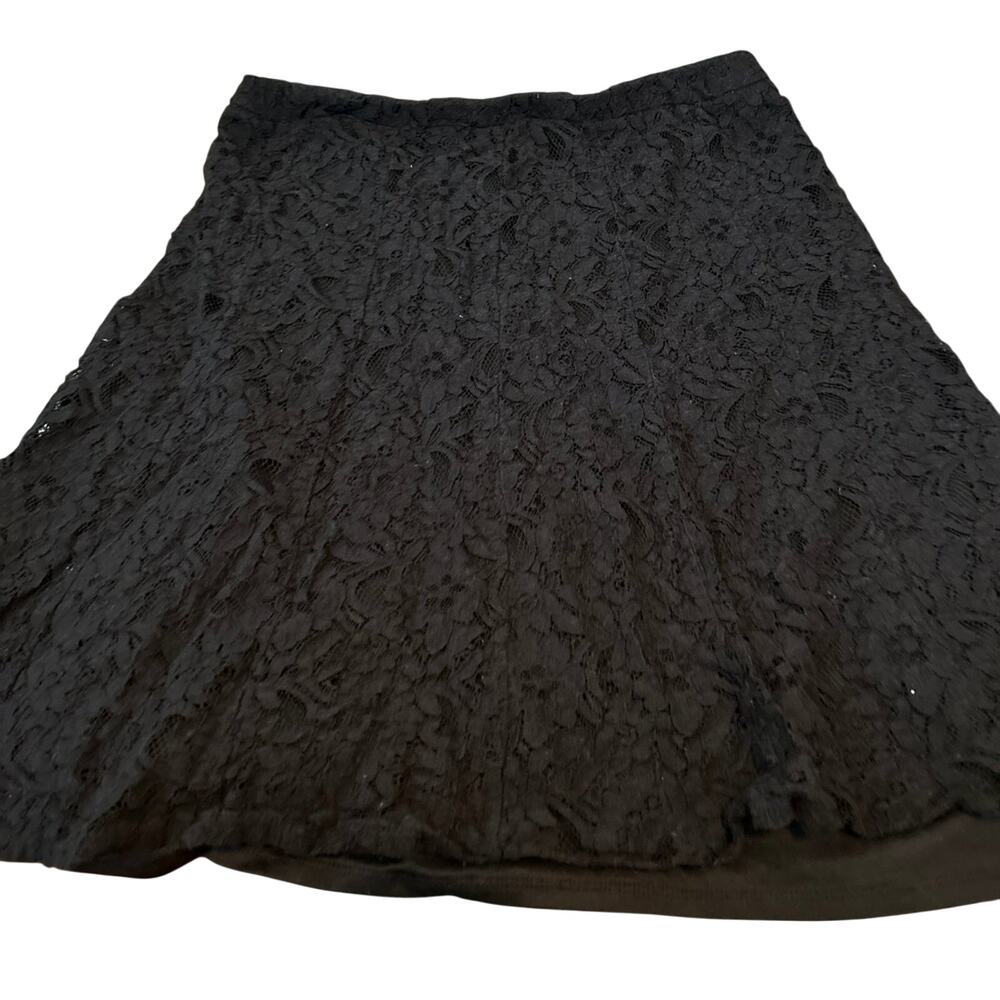 Ny collection lace skirt size large